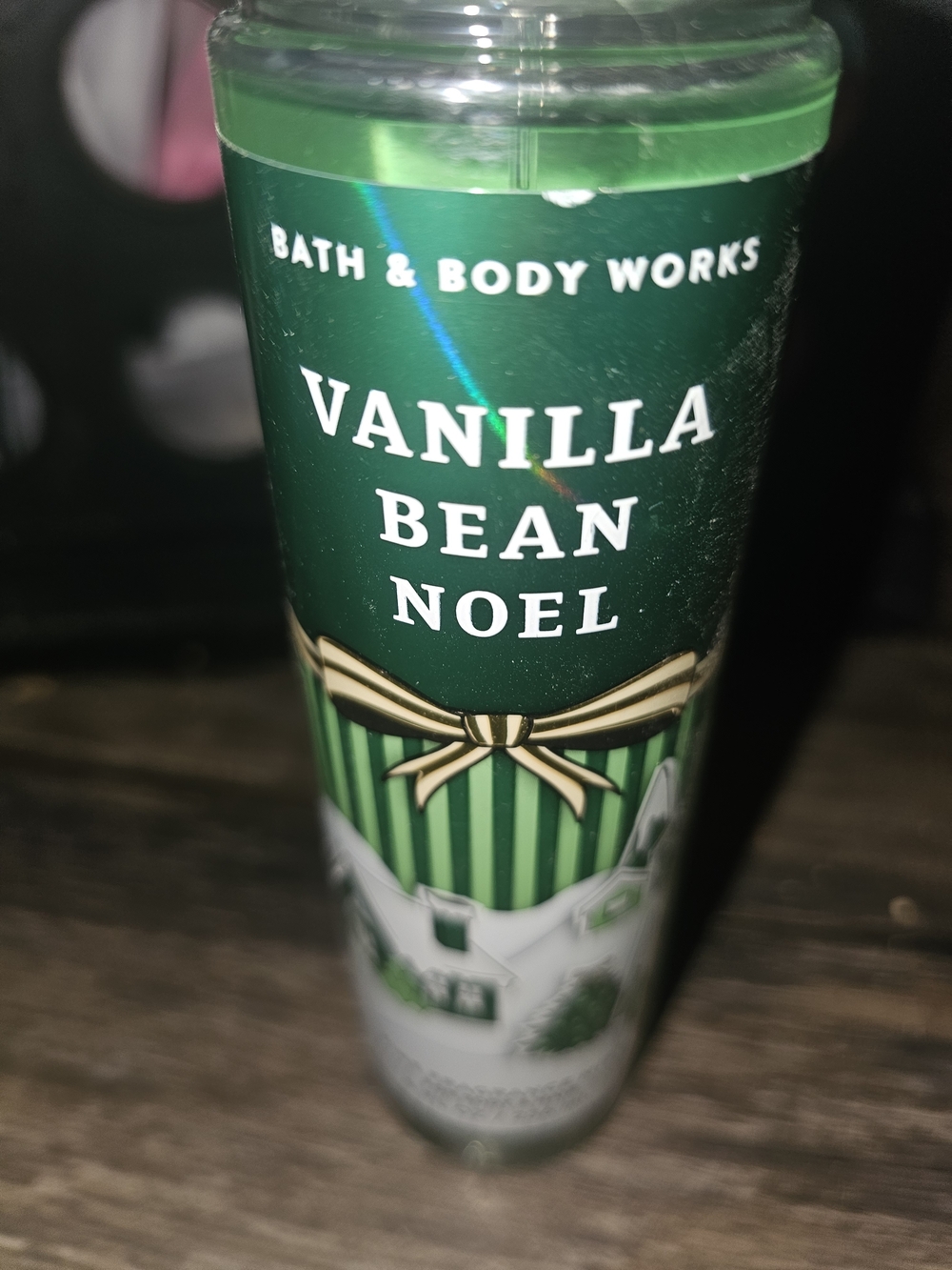 Bath & Body Works Vanilla Bean Noel Body Mist Spray - Green
